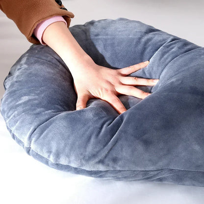 Bloom Rest: U-Shape Comfort for Expectant Mothers